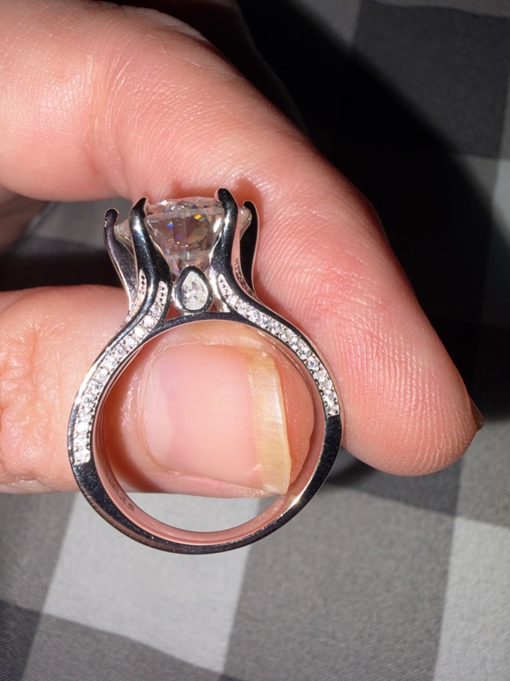 Sterling Silver 5Kt Moissinate Ring with pave accents around the band - Picture 3 of 8